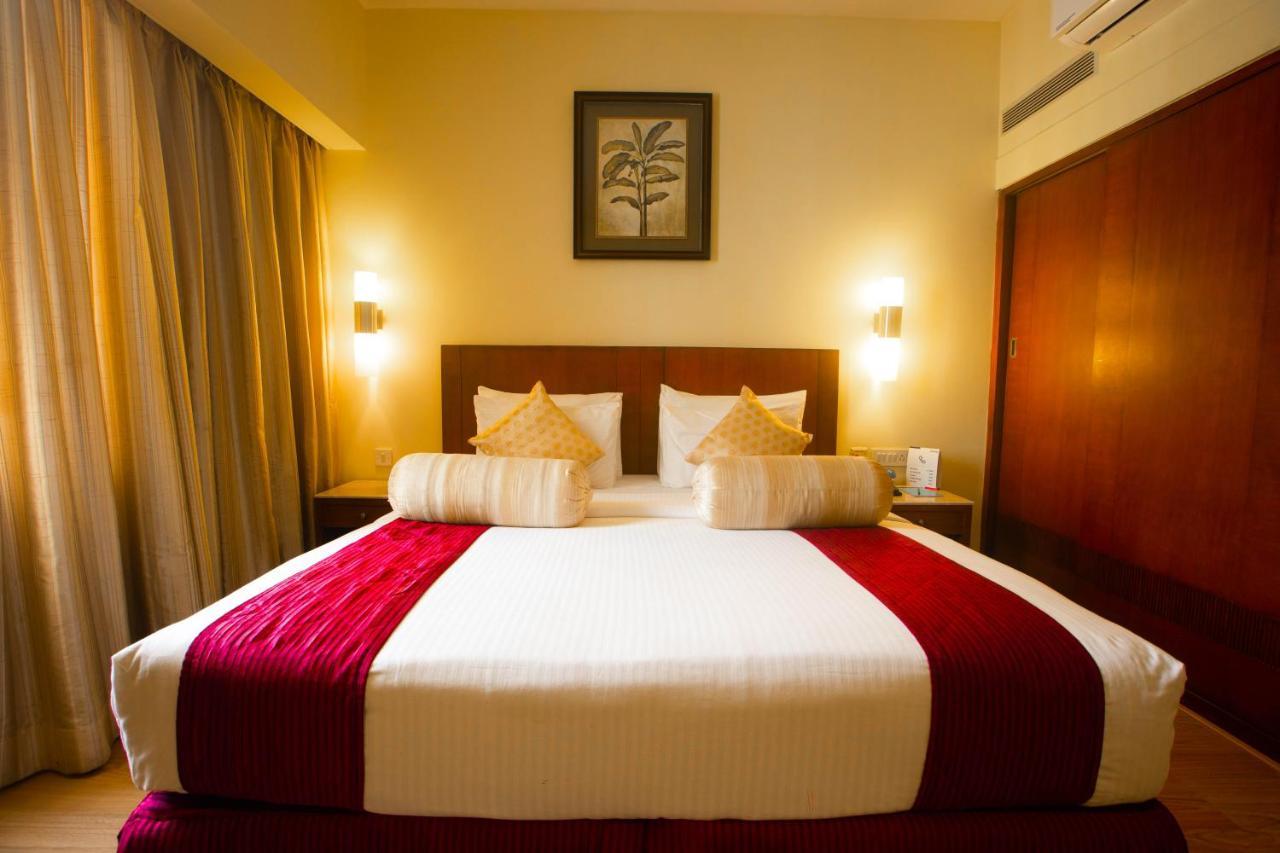Evoma Hotel Bangalore Exterior foto