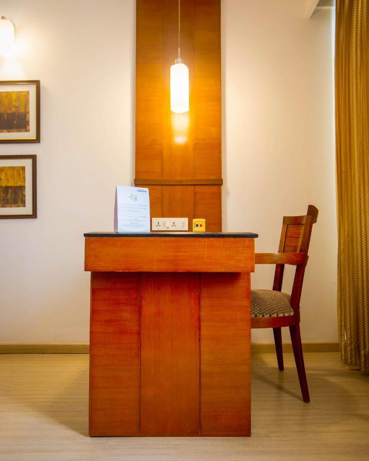 Evoma Hotel Bangalore Exterior foto