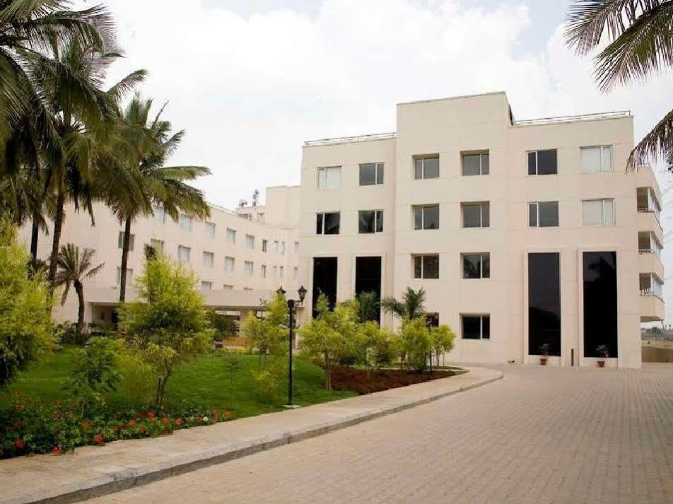 Evoma Hotel Bangalore Exterior foto